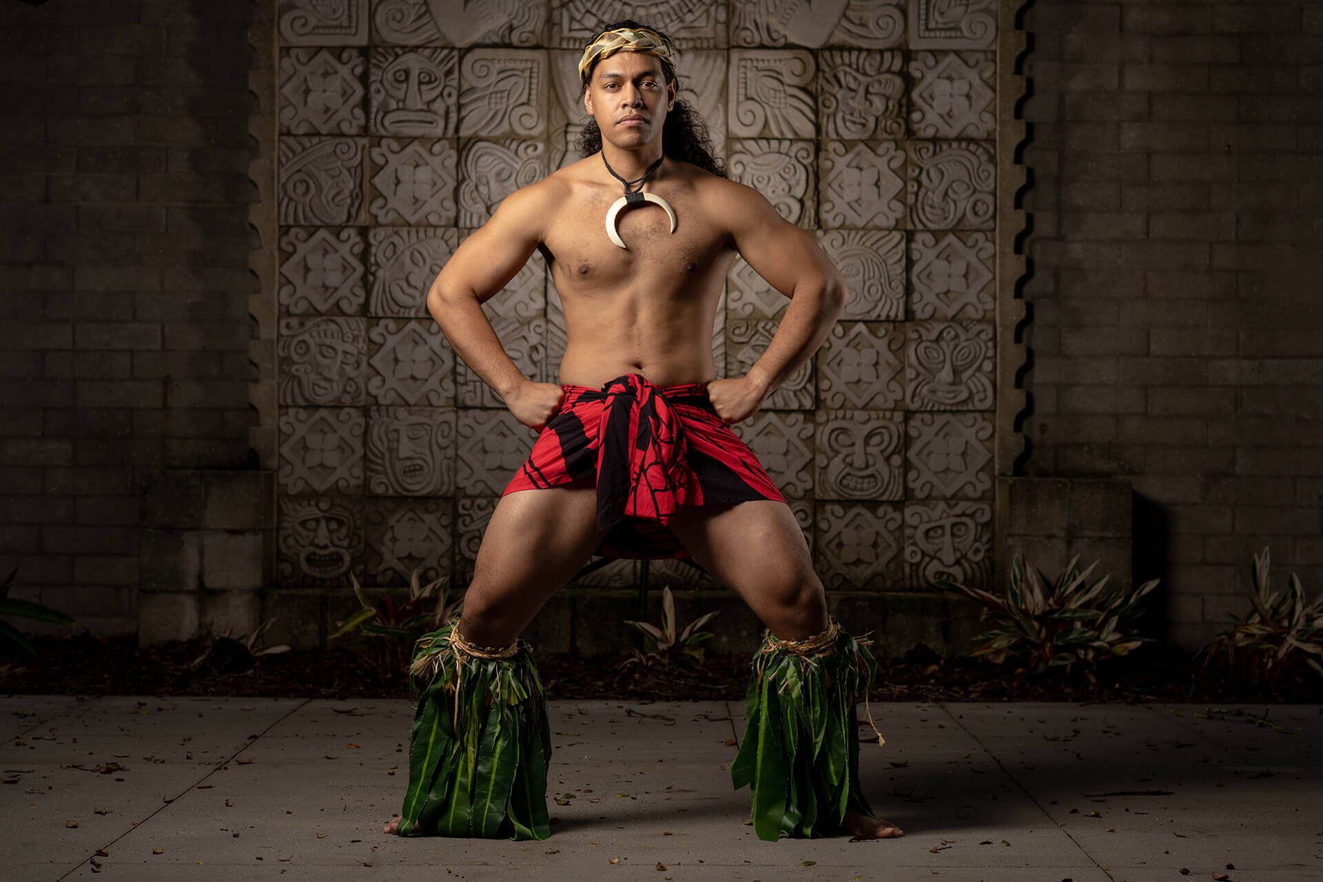 Chief Laiuni Spectacle Photo